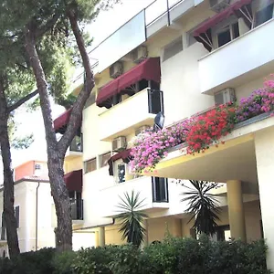 New Primula Hotel